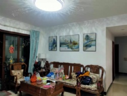 �ٽ����Ŷ�վ�������и߲㣬3��2��2����������ס