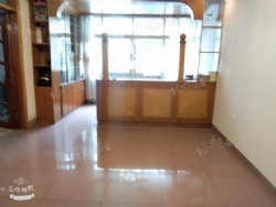 �������־�װ����  �м�¥�� �����ס