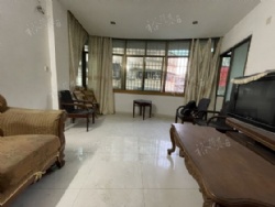 ����һ�־�װ���� �м�¥�� ��ʱ����