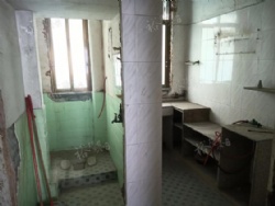 ��ɽ�´� ��¥ ��װ����