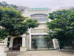 ���ر̹�԰��������240�������������������������������򷱻�