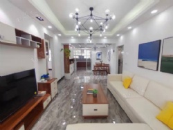 ���ũ��Сѧ��ʵ����ѧ�����׸�6��ȫ�¾�װ�ޣ�����3�����ϱ�����