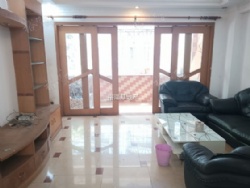 ����Сѧ�ԣ���¥�����������ͳ���