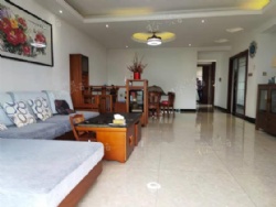 ���ϲ�  Խ���ǻ���ͥ  4��2�� �ͼ�����һ����λ