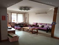 ���ϾӾ�װ��¥���� ���շ�����ĳ���