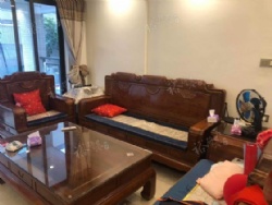 ����4����װ�ޣ���200����ƽ̨