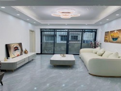 ��԰����������ǽ��70ƽ2�� �ϱ���װ�� ���㿴��