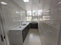 ����·���ݾ�װ����һ��