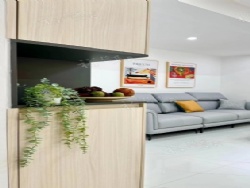 ����Ƭ�� �в�4¥ ȫ�¾�װ�����ס