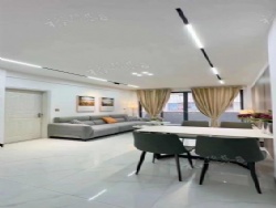 ��԰��ȫ�¾�װ3¥������װ�޷ǳ��ã���49.8��