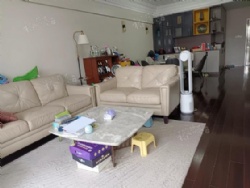 ��������ԷС�����ݸ߲㾫װ������ ����ֻ��7��ͷ