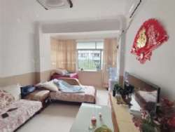 ѧУ�Իƽ�㾫װ���׶���