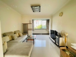 ��Ȫ�´�136.9����ʽ4�����ϱ���������80��