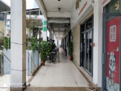 ����Ժʿ·���ó��� �����µض�¥�� 58��