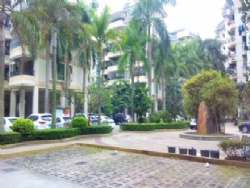 2��S F 04��С�� ԣ����԰ 6¥����42.8��