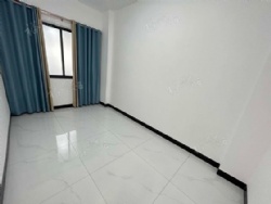 �Ҹ��´� �Ͳ�2¥ ȫ�¾�װ3��